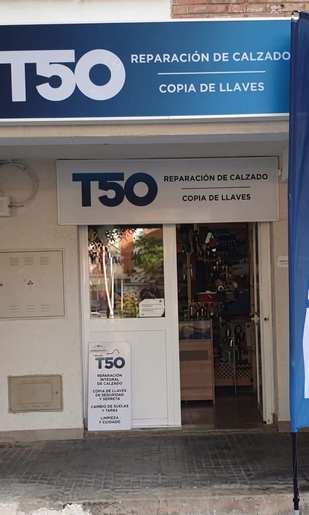 T50 – Reparación de Calzado y Copia de Llaves